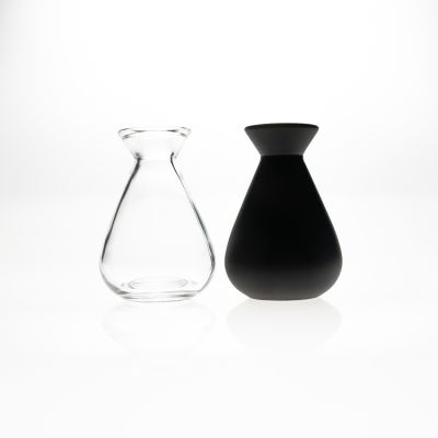 Luxury style 150 ml vase shaped frosted decorative reed diffuser black glass bottle