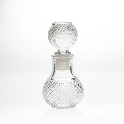Luxury style wholesale global shaped 50ml mini glass bottles with lid perfume bottles glass