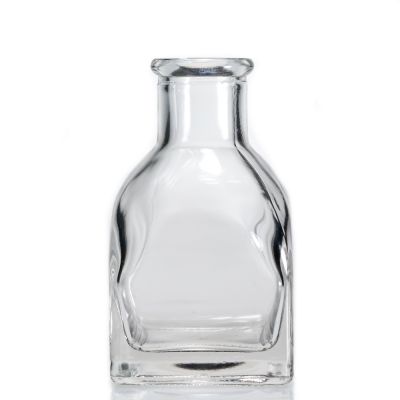 New design 100ml square base shape blue diffuser glass bottle wholesale