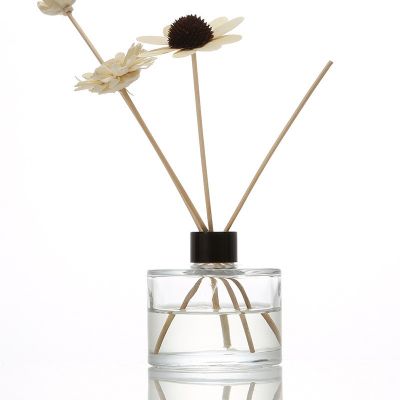 Customized 100ml 200ml Empty Black Cap Round fragrance reed diffuser glass bottle