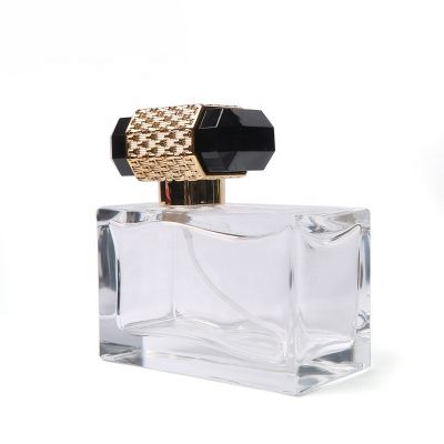 2021 Hot Sale Clear 50Ml Glass Perfume Bottle Empty Glass Square Perfume Bottle With Spray