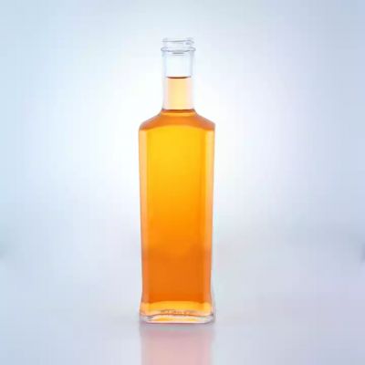Custom 700ml Glass Spirit Bottle 750ml Flint Glass Liquor Bottles With Screw Caps