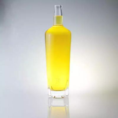 Latest Model Hot Stamping Elegant Decal Frosted Glass Bottle Vodka With Stopper