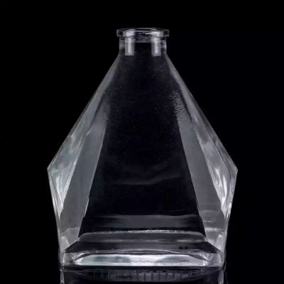 Wholesale classic shape tequila 700ml 1000ml high quality super flint glass tequila empty glass bottle with Cork