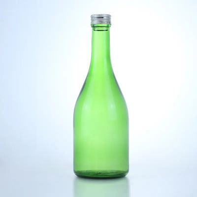 Guaranteed quality 500ml round emerald rum gin liquor glass bottle with screw cap