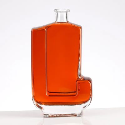 wholesale Price Customized Size 750 ML Square Glass Bottles for Whisky