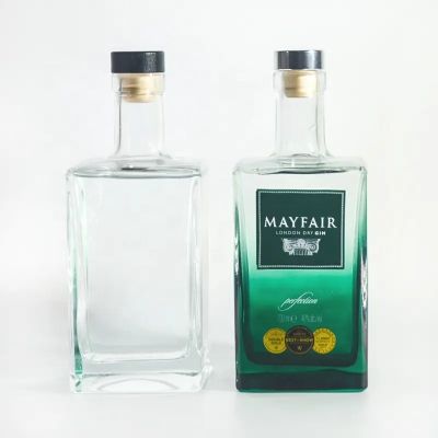 Empty Square 500ml 700ml 750ml Glass Liquor Bottle With The Glass Base