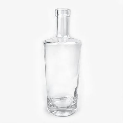 wholesale super flint 750ml fancy glass liquor bottle Whiskey Gin Liquor Glass Vodka Spirit wine Bottle For Liquor in China