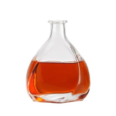 Custom design glass whisky liquor bottle 500ml 750ml Glass Liquor Bottle