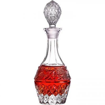 New product 650ml Clear glass whisky bottle with lid drinking glass bottle