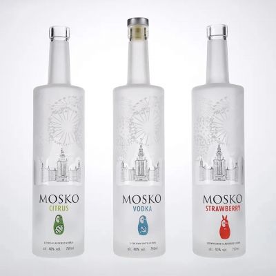 Customized Unique Design Logo Custom Color Brandy Vodka Gin Rum Vodka Whiskey Glass Bottle
