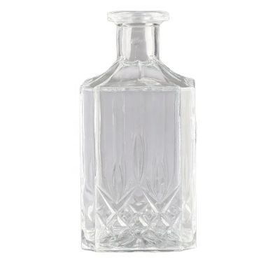 Hot Sale 500ml/700ml/750ml fancy embossing/engraving/decal xo brandy whiskey vodka liquor glass bottle