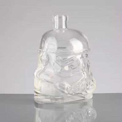 Factory Sell 1000Ml Skull Shape Liquor Glass Bottle With Cork Stoppers