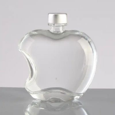 Latest Design Scotland Apple-Shape 200Ml Glass Bottle For Aluminum Cap