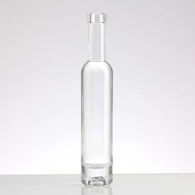 500ml 700ml 750ml Customized Empty Whisky Vodka Rum Gin Brandy Glass Bottle With Cork