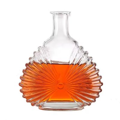 Custom 500ml 700ml 750ml 1000ml Empty Wine Liquor Vodka Brandy Whiskey Wholesale Spirits Glass Bottle bottled glass liquor