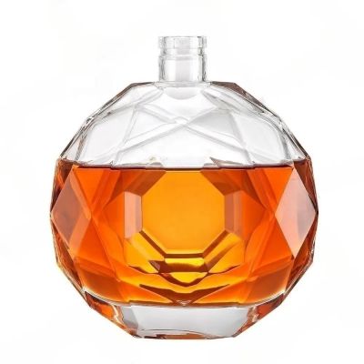 Hot-Selling Manufacturer: 750ml Wine Glass Bottle for Spirits, Liquor, and Whiskey - High-Quality Decanter with Cork