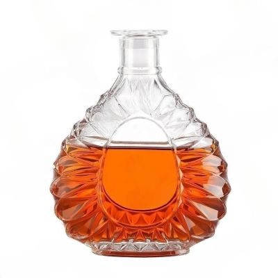 China Supplier Wholesale Super Flint Glass 750ml Transparent Whiskey Liquor Brandy Glass Bottle