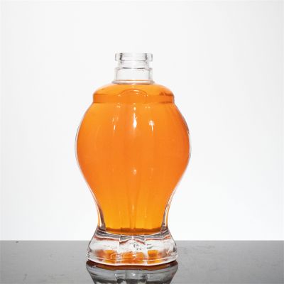 Top Grade Liquor Bottle Customized Logo 750ml Vodka Spirit Glass Bottle Beverage Clear Cork Decal Super Flint