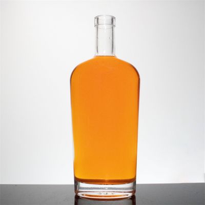 Hot New Product 750ml Round Tequila Rum Whisky Liquor Spirit Glass Bottle for Alcoholic Beverages