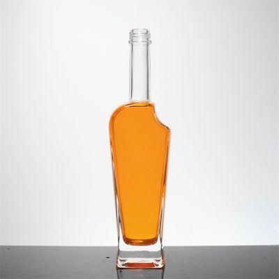 Explosive New Products 375ml Unique Design Vodka Gin Whiskey Spirits Glass Bottle with Cork