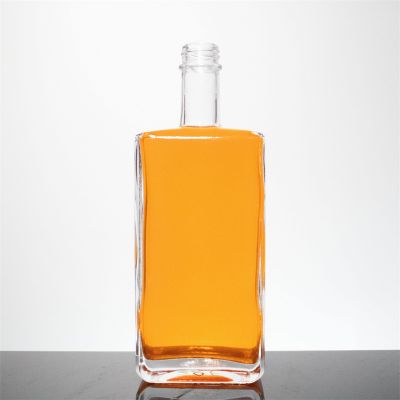 Custom 700 ml 750 ml Plain Tequila Gin Whisky whiskey Liquor Bottle Vodka Glass Bottle with Cork