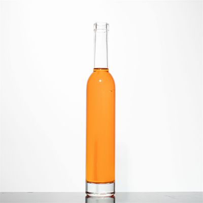 Premium Customized 750ml 700ml 500ml Glass Bottle With Cork Liquor Fancy Vodka Glass Bottle