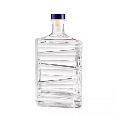Factory custom 750ml square clear glass bottle with cork
