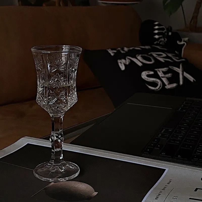 Amazon Hot Sale 100% Lead Free Classical Crystal Hand Blown Long Stem Red Wine Glass