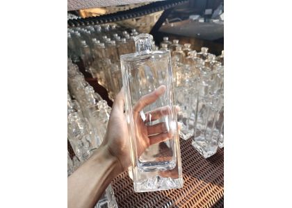 500ML thick bottom glass spirit bottle 