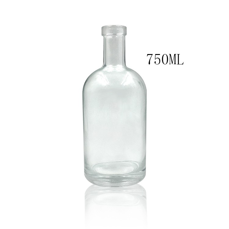 Wholesale Round Clear Vodka Bottle Glass Bottle 750ml Spirit Bottle 
