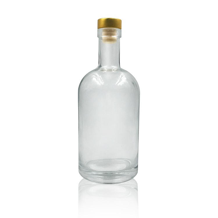 Wholesale Round Clear Vodka Bottle Glass Bottle 750ml Spirit Bottle 