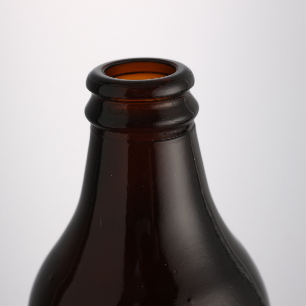 Empty mini custom printed 300 ml dark amber twist off reusable beer bottles with crown 