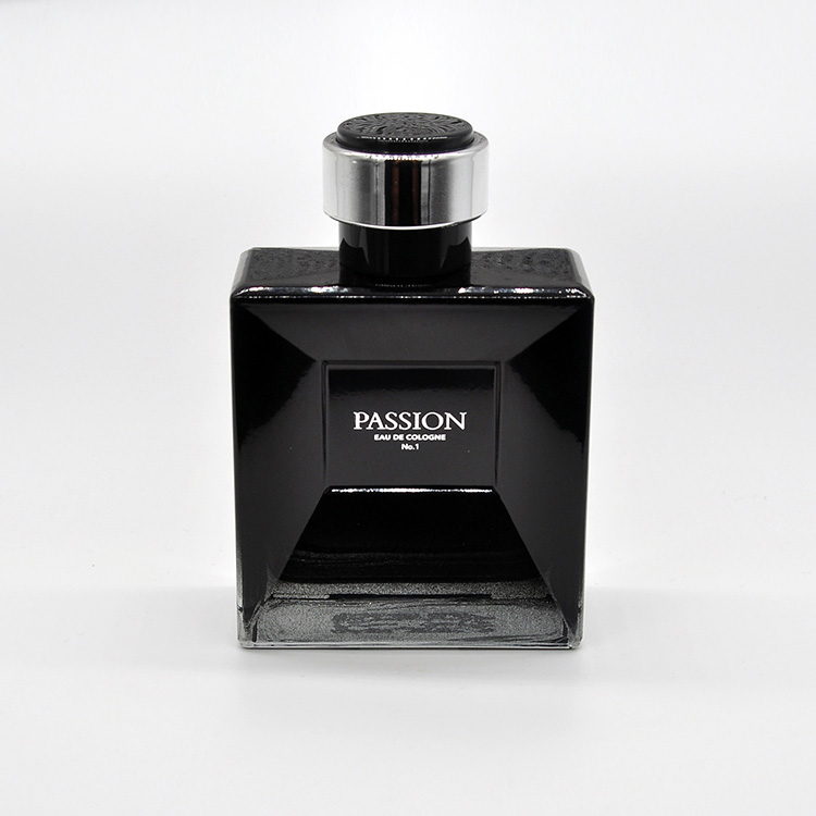 Unique design Black Square glass 100ml perfume spray bottle with cover