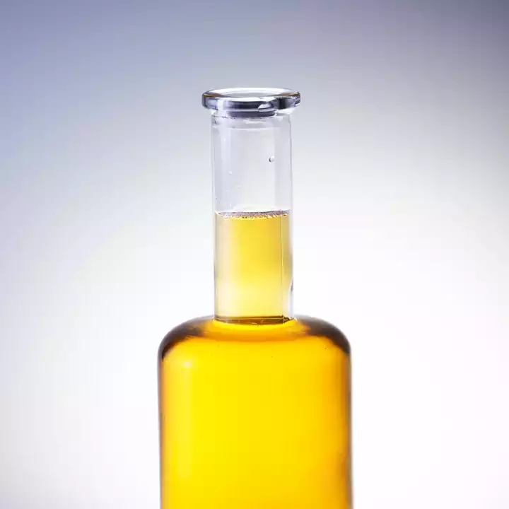 Unique Design Whiskey 700ml Glass Bottle Unique Long Neck Tequila