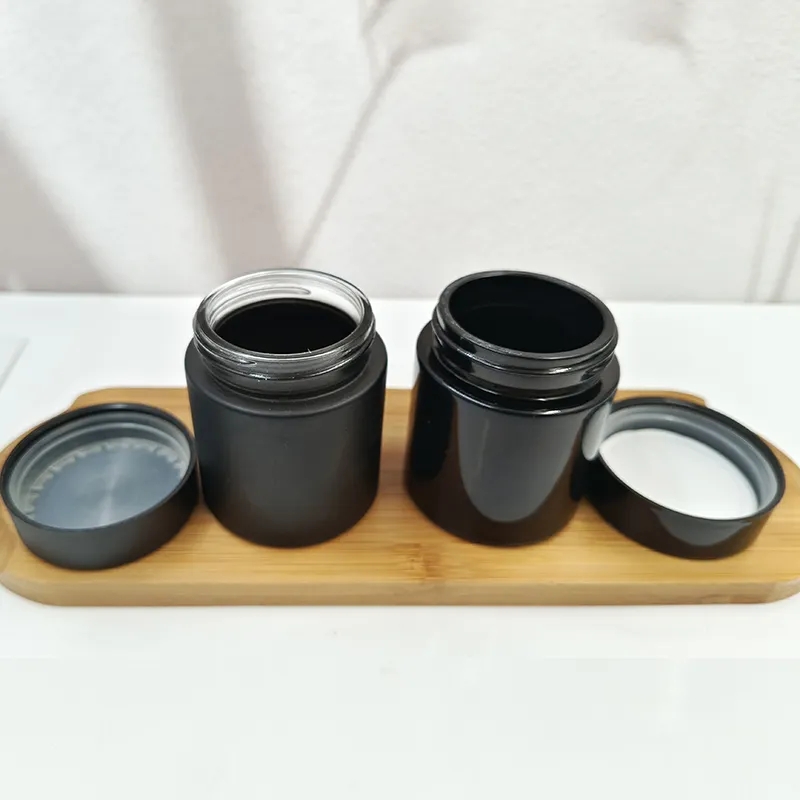 120ML Custom matte black Round Glass Jar with child resistant lid