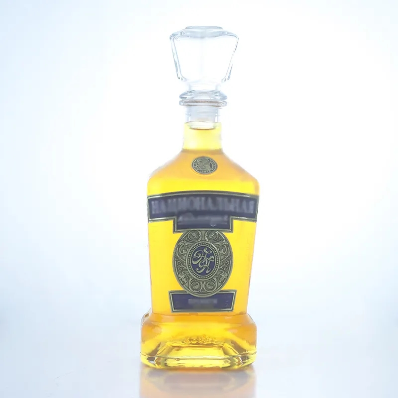 High Quality 500ml Square Gin Whiskey Rum Vodka Glass Bottle With 