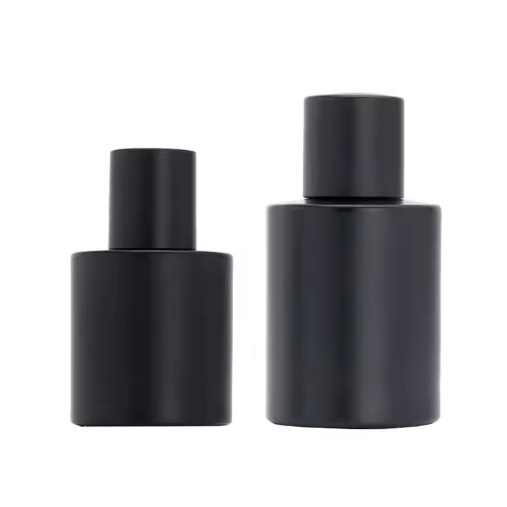 Glass Perfume Bottle Manufacturer Round Shape Matte Black Empty Mist Spray Glass Bottles 30ml 50ml With Caps