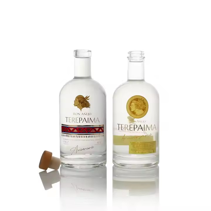 Customizable Nordic Style Glass Bottle with Stopper or Screw Mouth LOGO Screen Print/Decal/Spray Color for Packaging