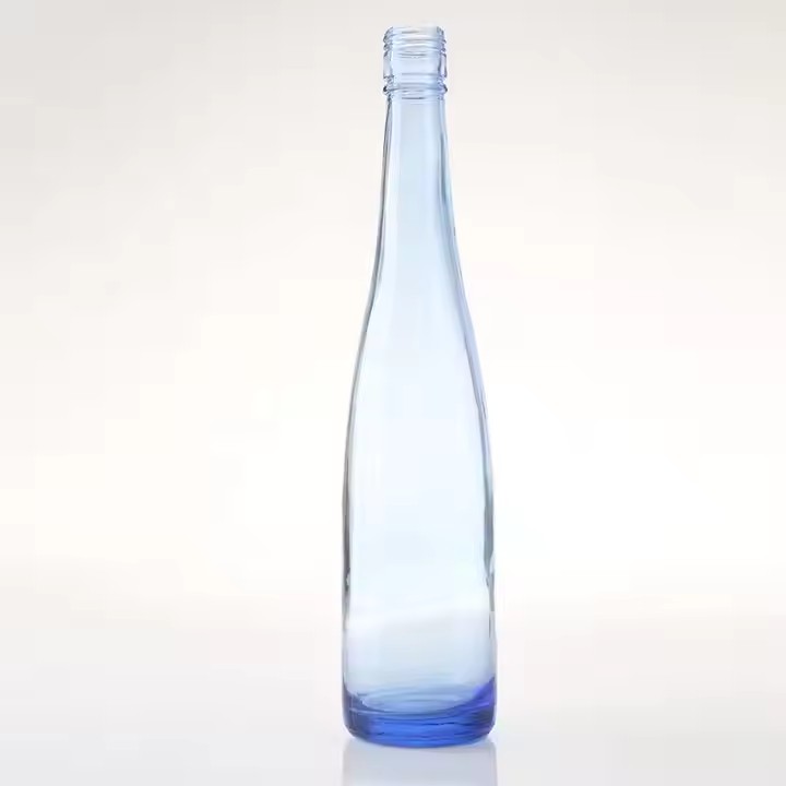 500ml 16oz 375ml Transparent Light Blue Glass Grape Champagne Liquor Bottle Customized Glass Juice Bottle With Screw Lid OEM