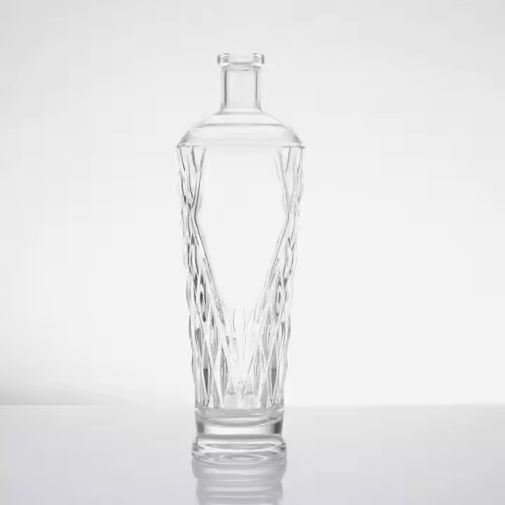 Embossed Custom Design Gin Vodka Bottle Uniquer 750ml Liquor Gin Whisky Glass Bottle