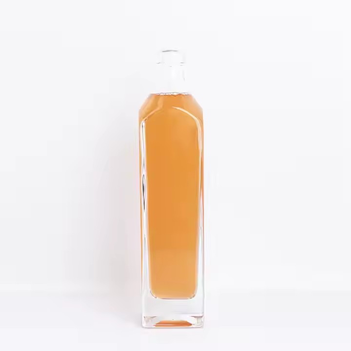 750ml Glass Bottle with Cork for Liquor Rum Brandy Whiskey Wholesale Glass Bottle Factory Custom 1000ml 375ml 500ml