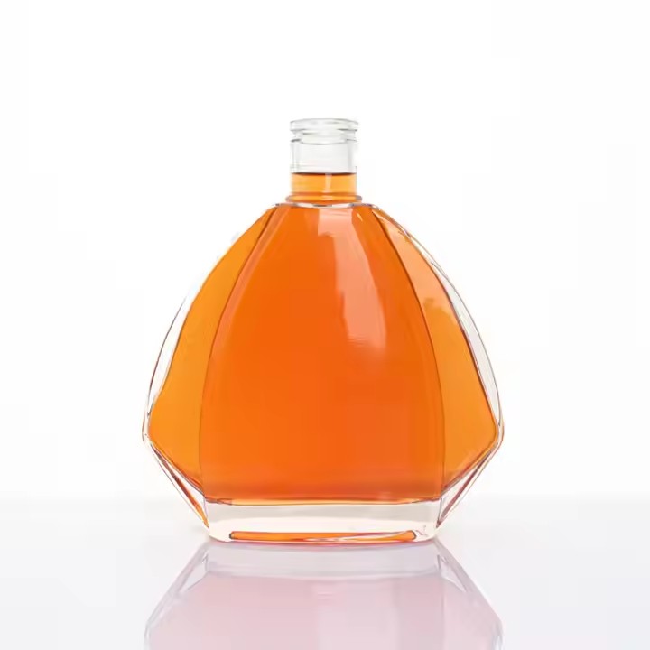 Custom Extra Flint 700ml Glass Bottle With Cork Cap for Whisky Liquor Bouteille En Verre Bottiglie Vetro