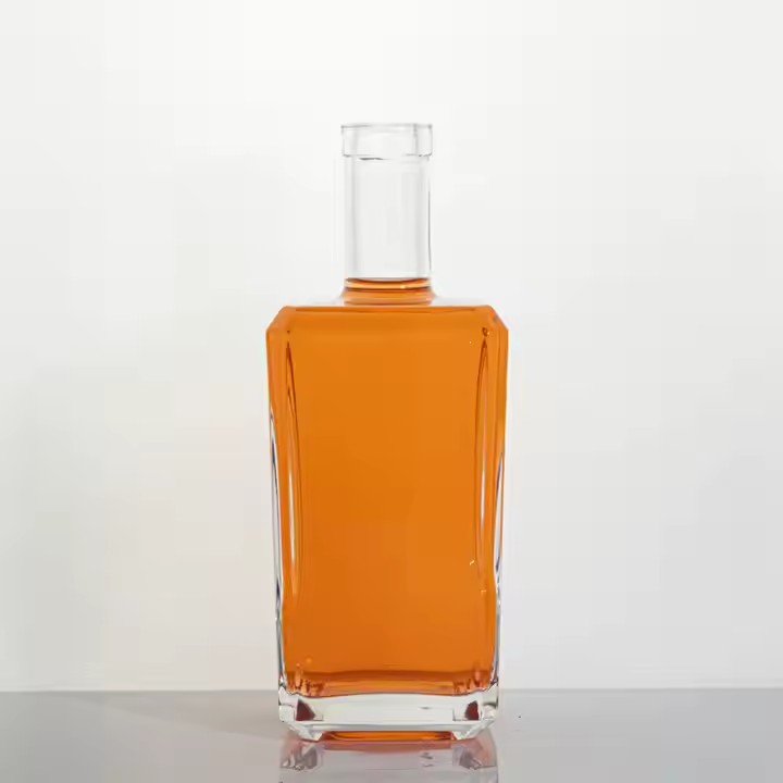 Glass Bottle 750ml Factory Customized Capacity Square Spirit Bottle Super Flint Glass
