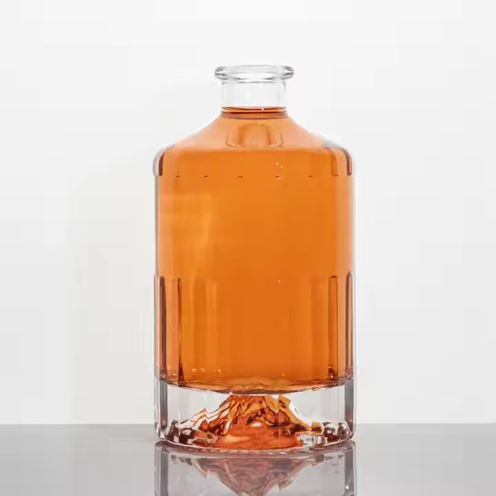 Wholesale 100Ml 200Ml 330Ml 500Ml 750Ml 1000Ml Empty Presenter Vodka Whisky Gin Tequila Brandy Rum Glass Bottles