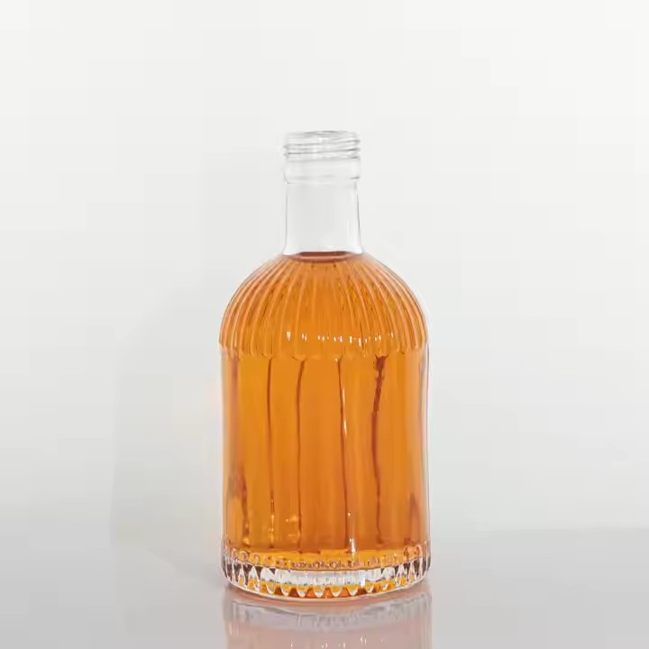 Customized 330ml Vodka Whisky Whiskey Liquor Spirits