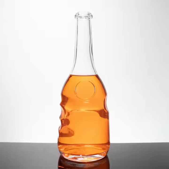 Factory Direct Sales Mini Empty Spirits Glass Alcohol Liquor Gift Bottles 500ml 700ml 750ml Liquor Bottles