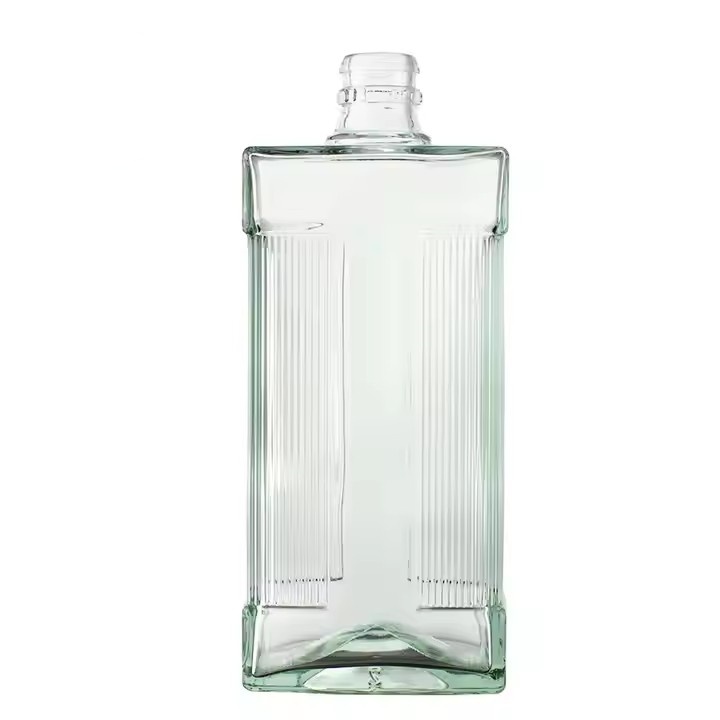 OEM/ODM Service Beverages Liquor Glass Bottles 200ml 375ml 500ml 700ml 750ml Capacity for Brandy Vodka Gin Tequila