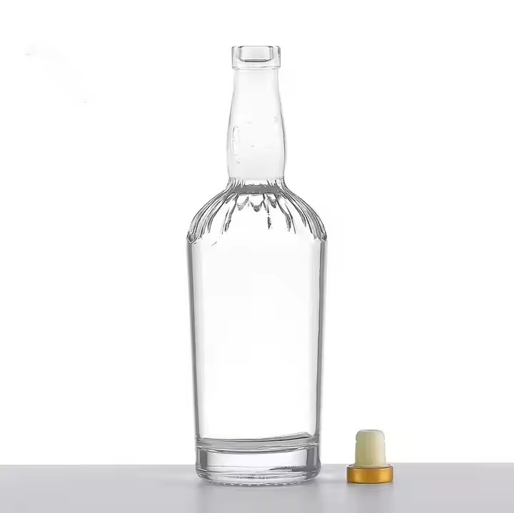 Hot Sale Clear 500ml 750ml Round Clear Glass Bottle With Custom Package for Vodka Tequila Whisky