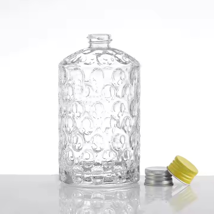 OEM/ODM Custom Made Vodka Beverage Liquor Bottle 500ml 750ml 1000ml Crok Tops Spirits Glass Bottle